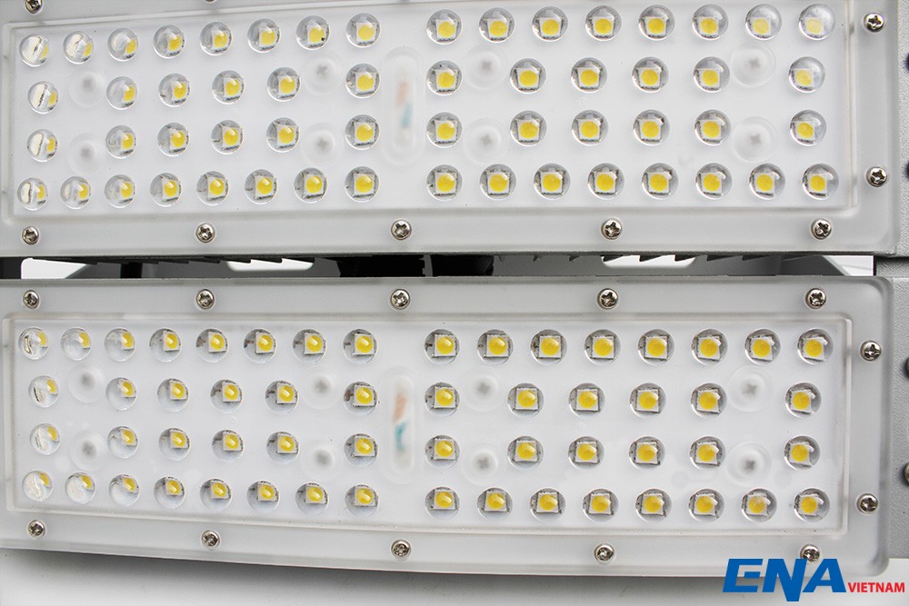 Đèn LED pha 300W mẫu PHM